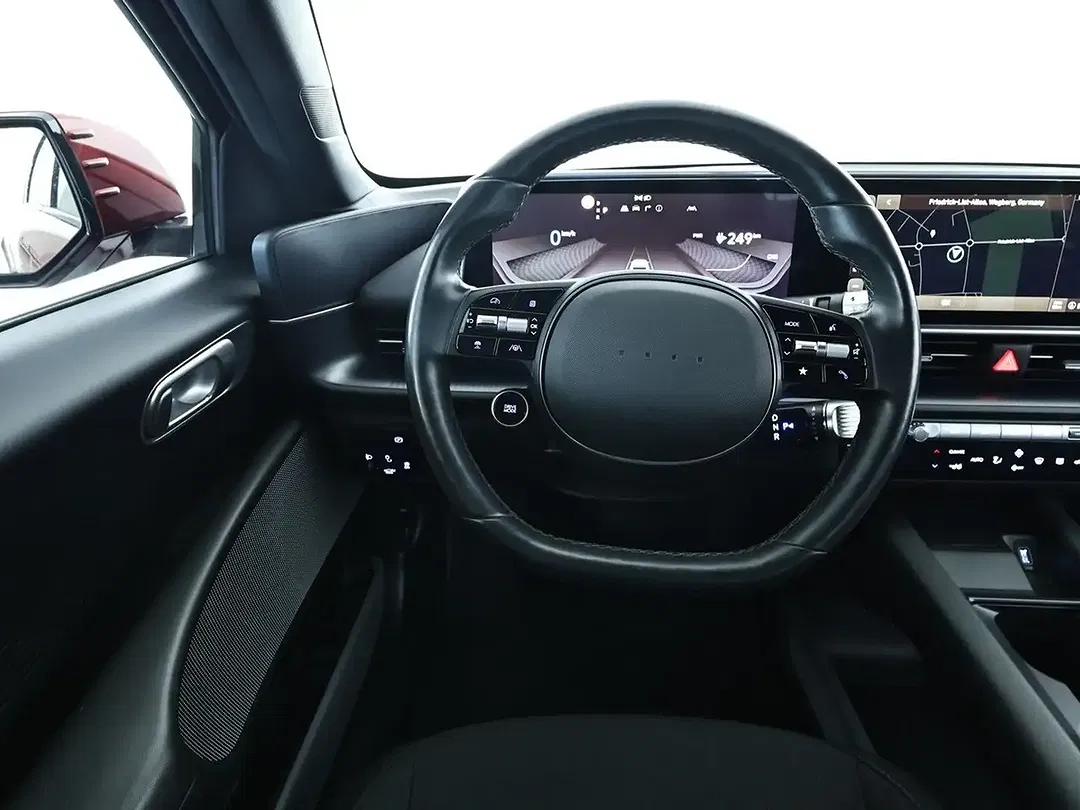 Hyundai IONIQ 6 - Thumbnail 10