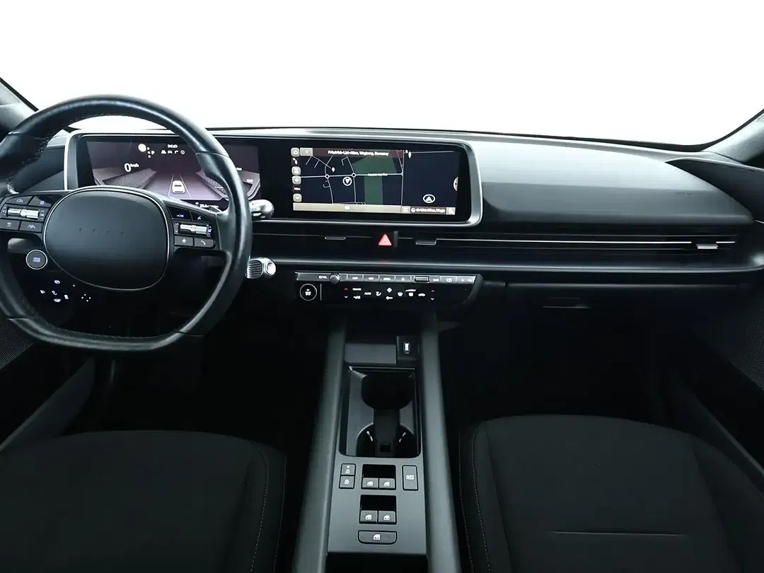 Hyundai IONIQ 6 - Thumbnail 9