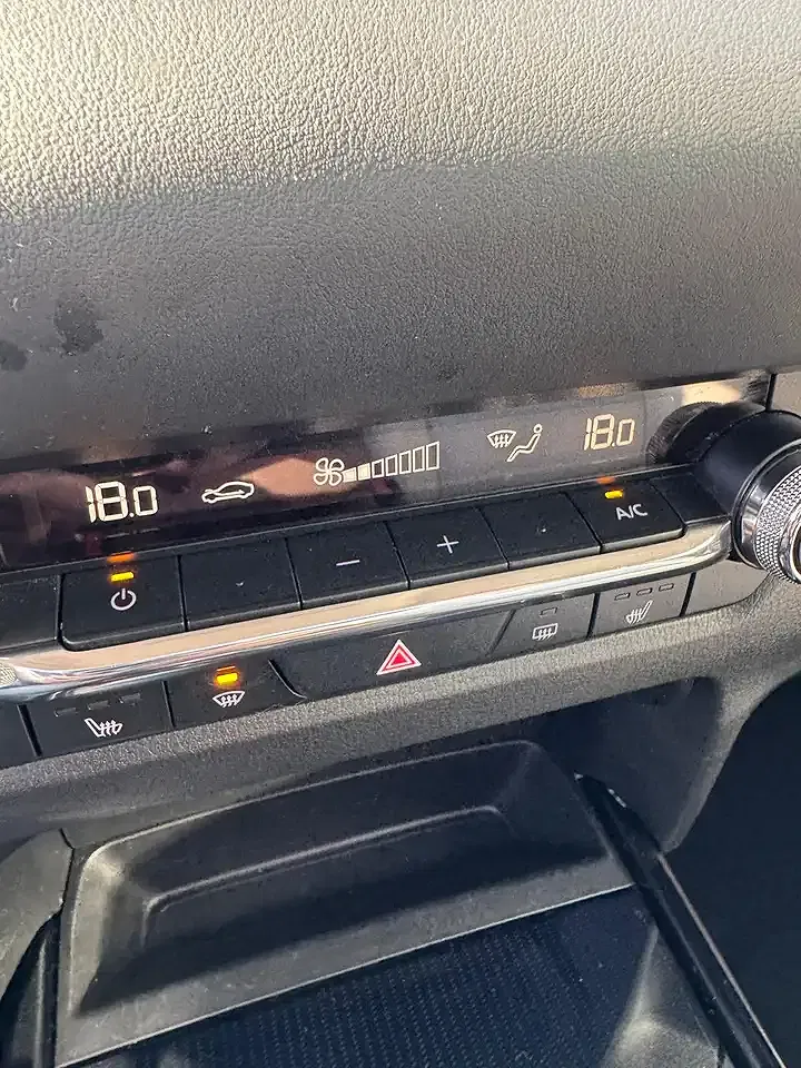 Mazda CX-30 2.0 SKYACTIV-X - Thumbnail 13