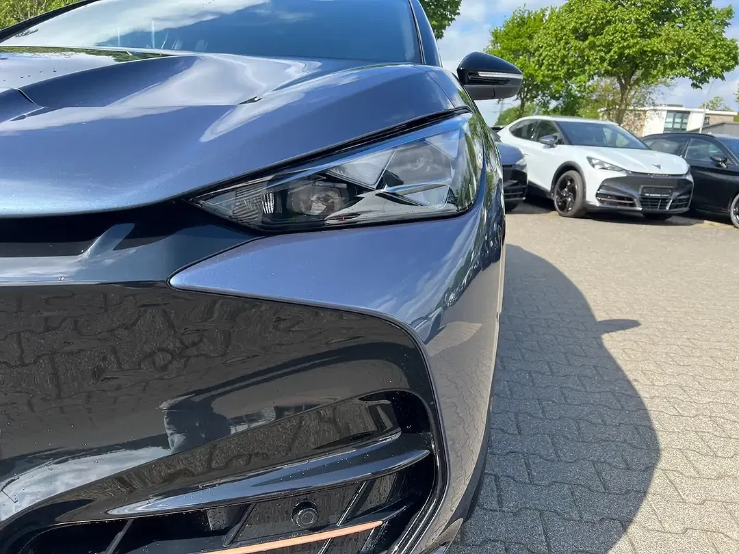 CUPRA Tavascan VZ - Thumbnail 4