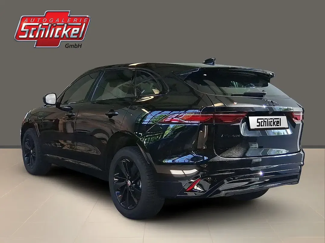 Jaguar F-Pace D200 4x4 R-Dynamic SE Black - Thumbnail 5