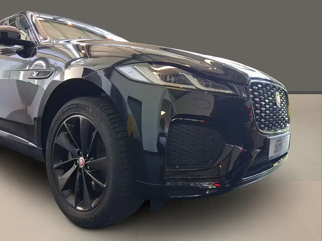 Jaguar F-Pace D200 4x4 R-Dynamic SE Black - Thumbnail 9