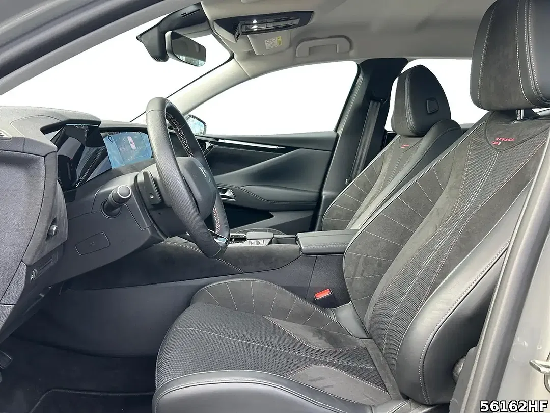 DS Automobiles DS 4 - Thumbnail 12