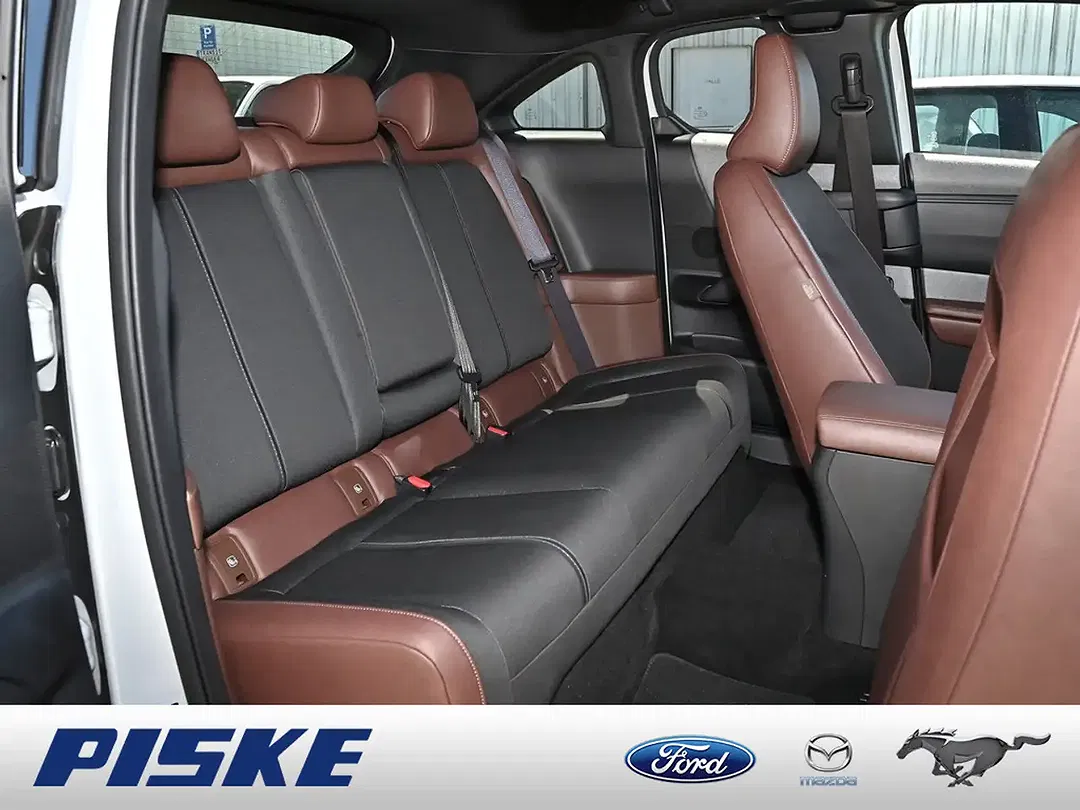 Mazda MX-30 - Thumbnail 4