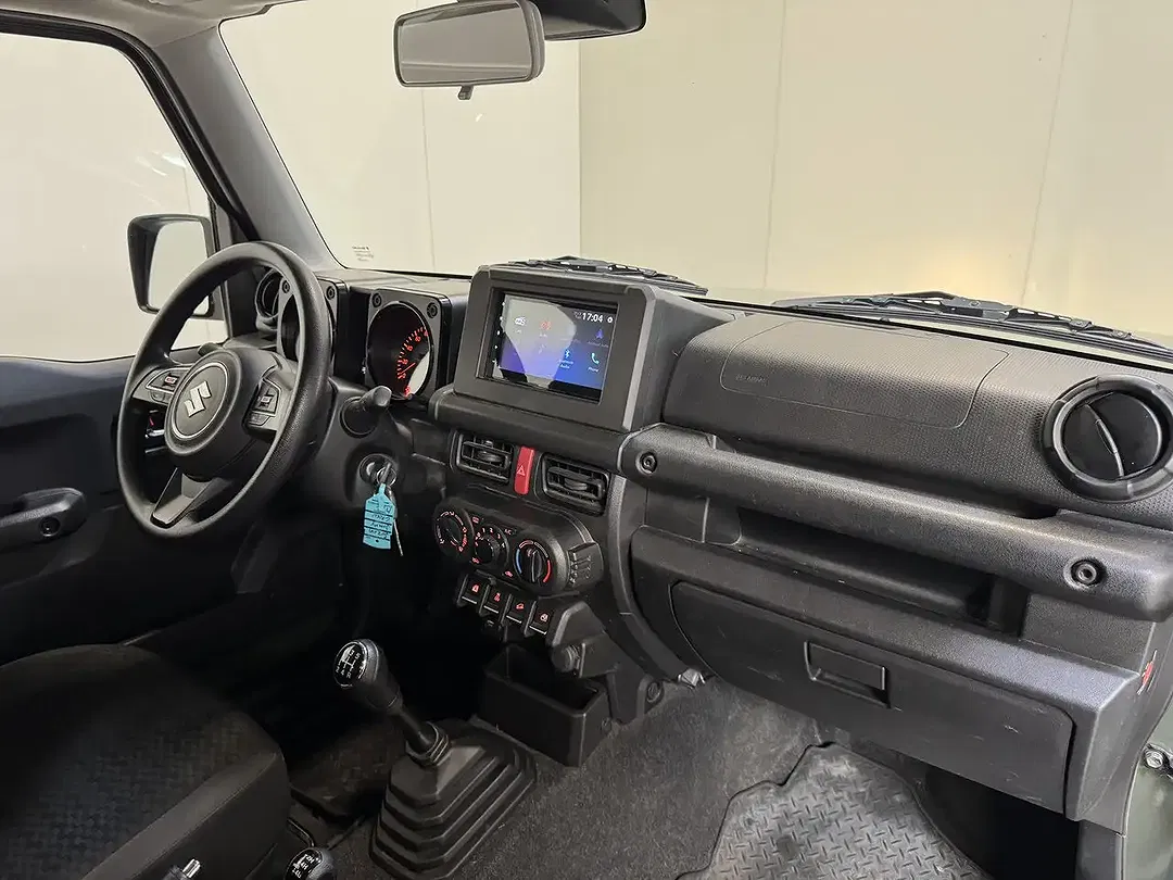 Suzuki Jimny 1.5 - Thumbnail 11