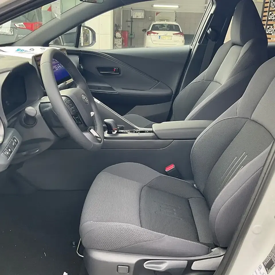 Toyota C-HR Teamplayer - Thumbnail 10