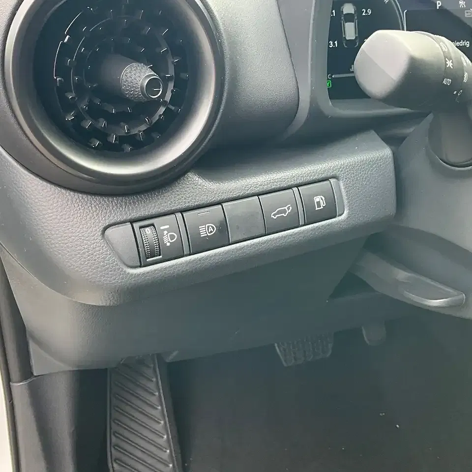Toyota C-HR Teamplayer - Thumbnail 12