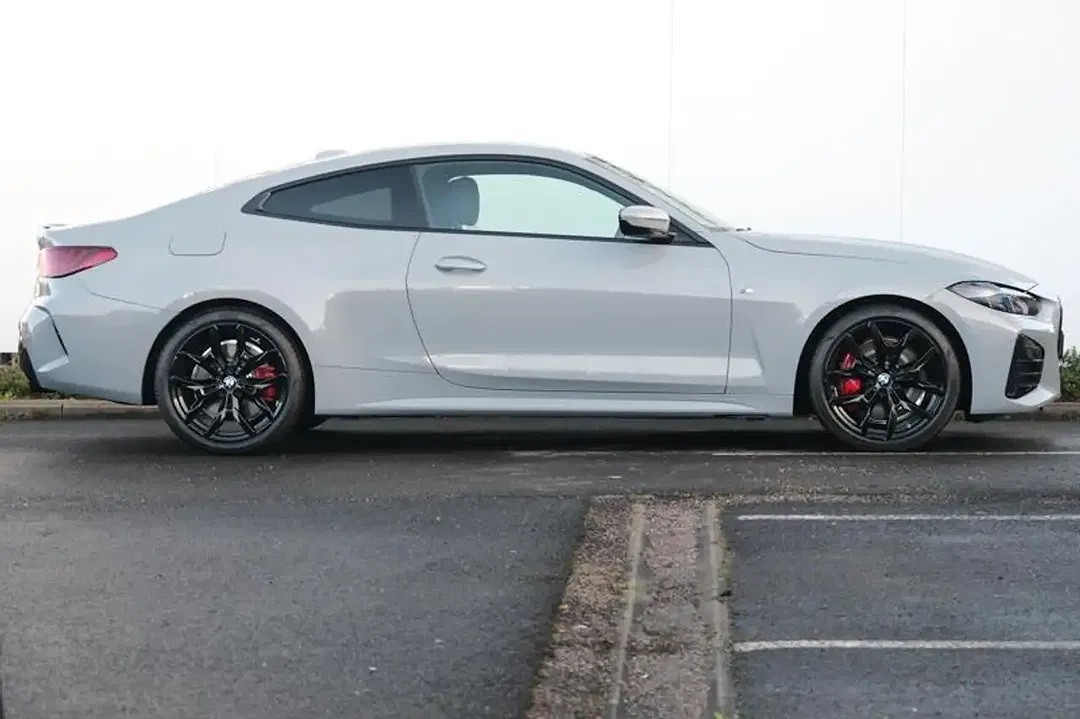 BMW 420 M Sport Pro - Thumbnail 3