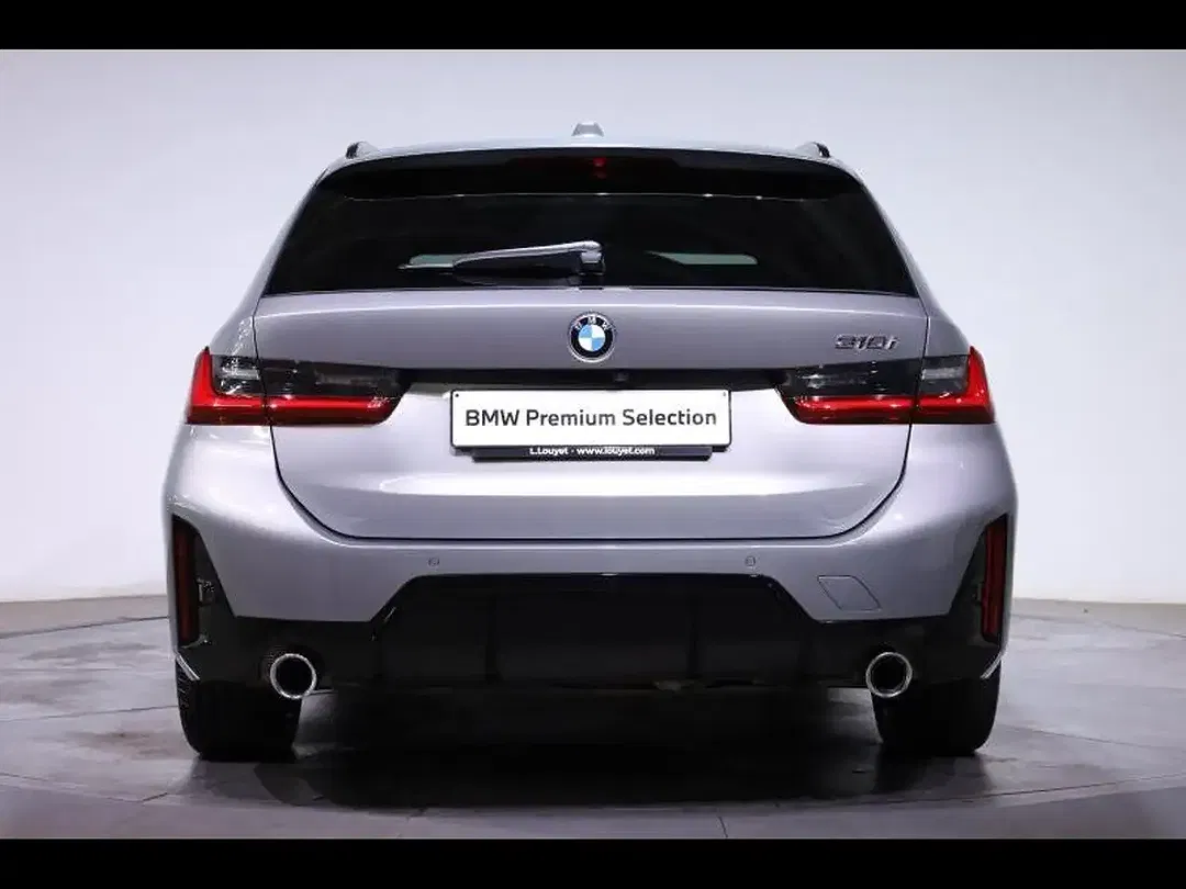 BMW 318 Touring M Sport - Thumbnail 4