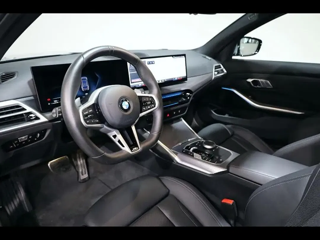 BMW 318 Touring M Sport - Thumbnail 6