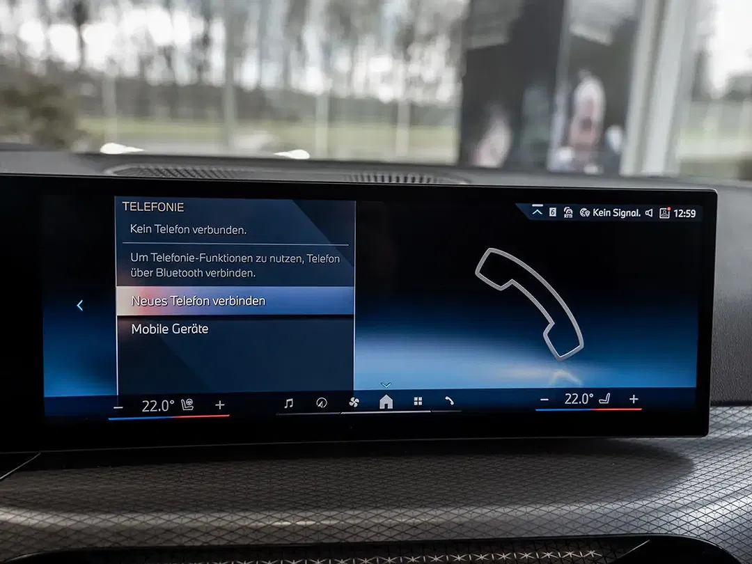 BMW 320 Touring M Sport Pro - Thumbnail 13