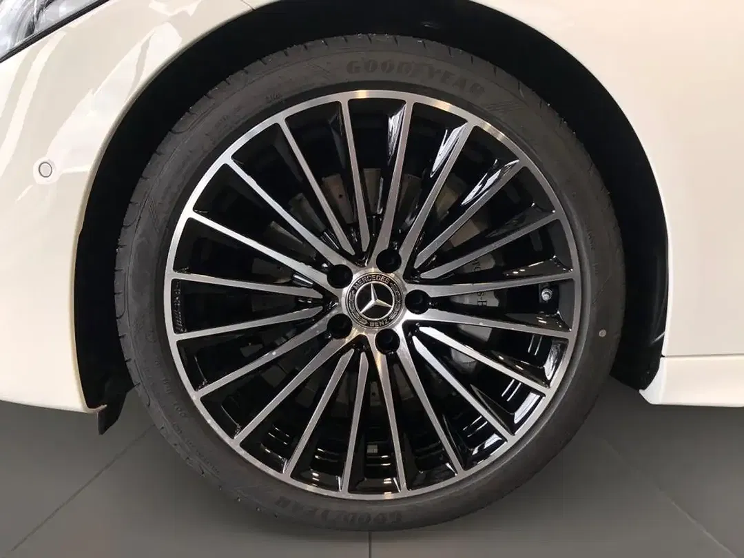 Mercedes-Benz C 220 AMG MBUX - Thumbnail 8