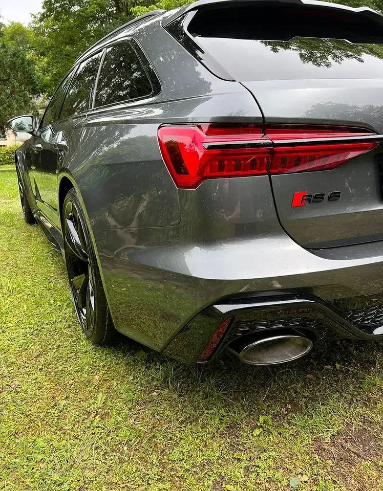 Audi RS6 RS Avant - Thumbnail 3