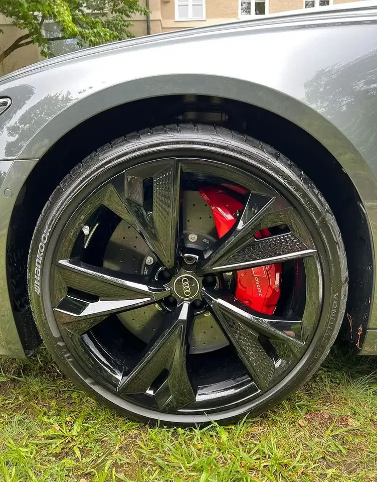 Audi RS6 RS Avant - Thumbnail 6