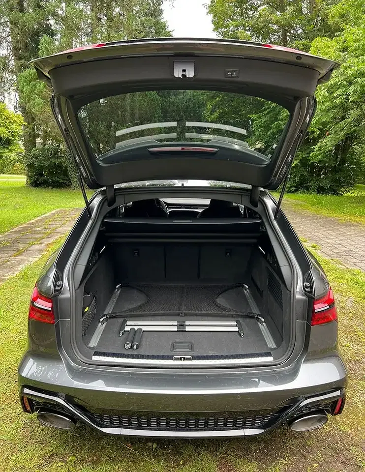 Audi RS6 RS Avant - Thumbnail 7