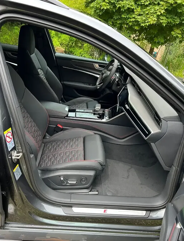Audi RS6 RS Avant - Thumbnail 8