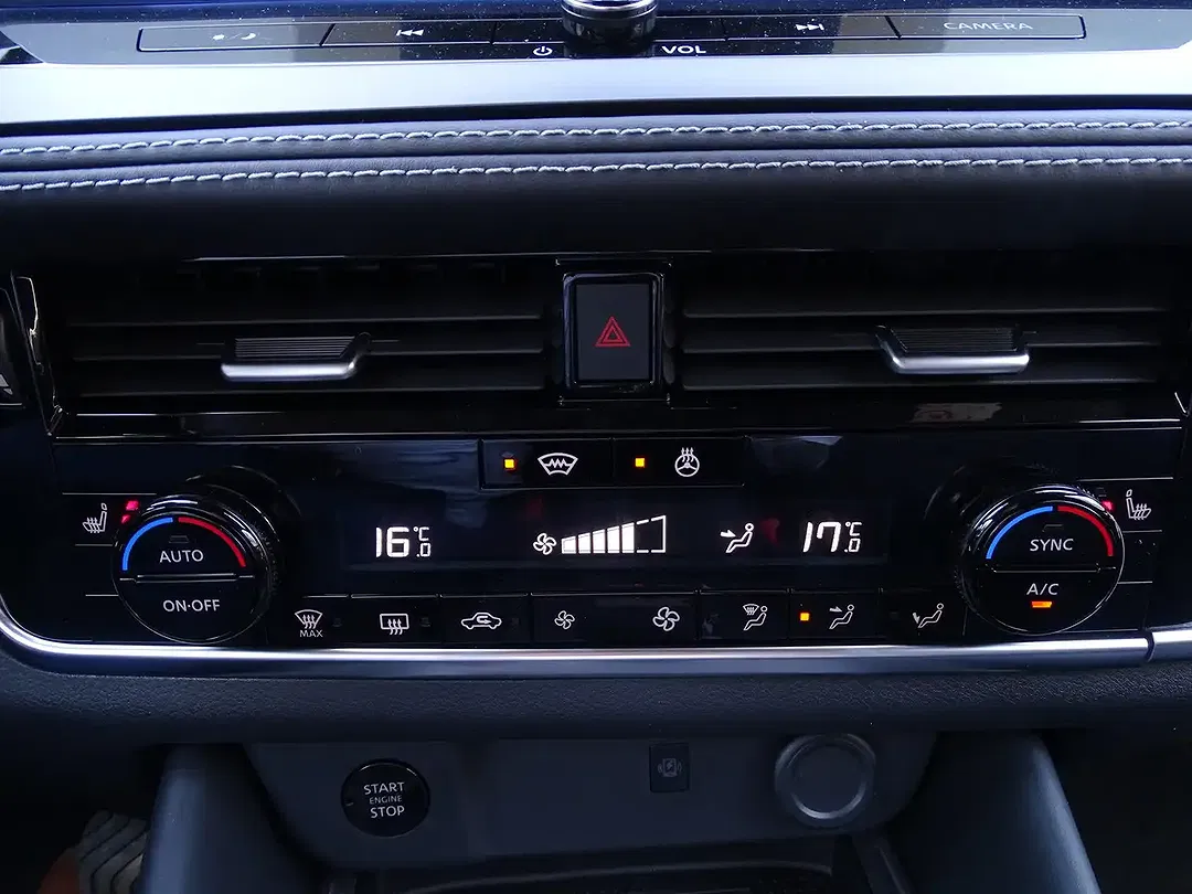 Nissan Qashqai 1.3 DIG-T AUT Tekna - Thumbnail 13