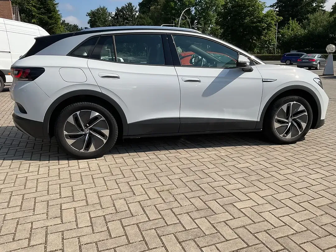 Volkswagen ID.4 Pro - Thumbnail 4