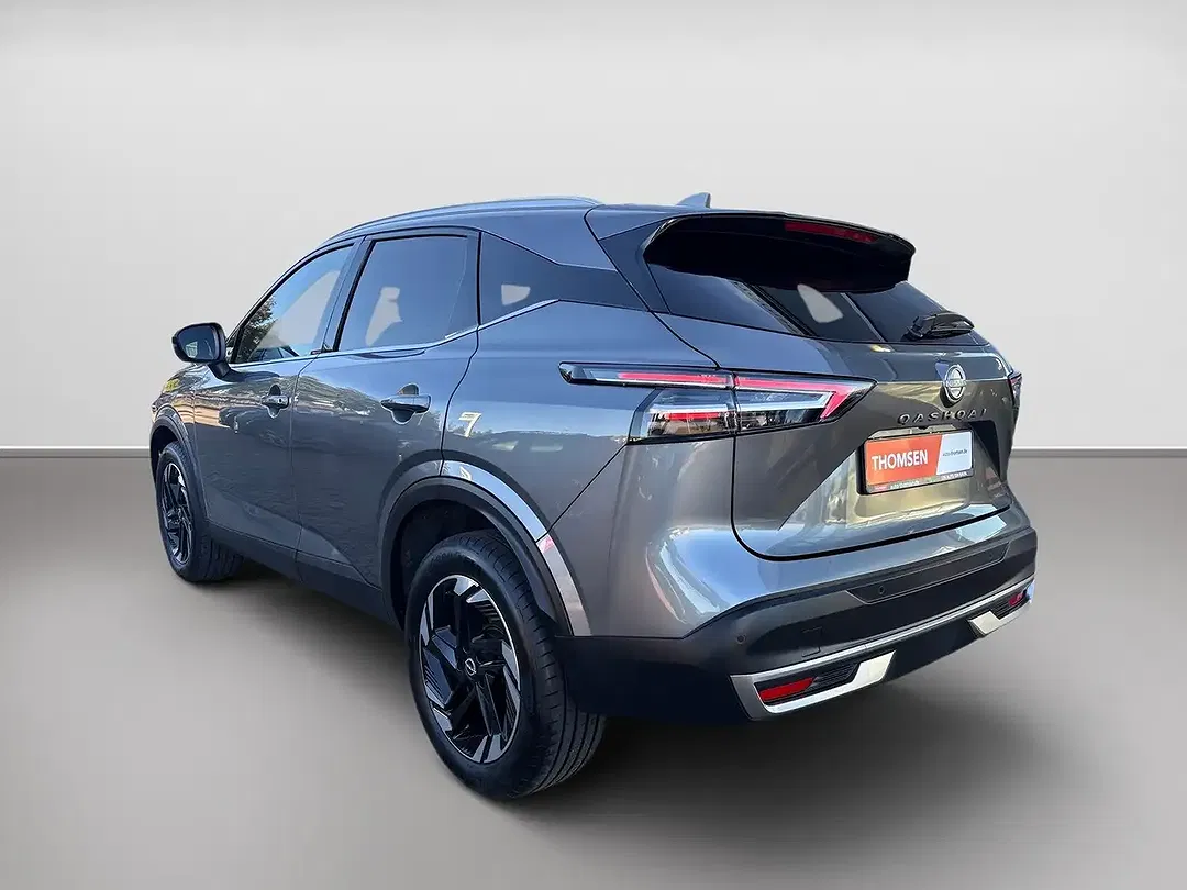 Nissan Qashqai 1.3 DIG-T MHEV AUT N-Connecta - Thumbnail 4