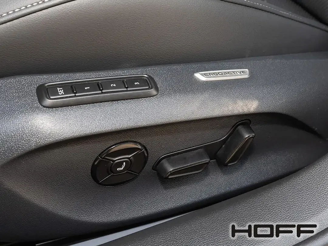 Volkswagen Passat 1.5 TSI eHybrid R-Line - Thumbnail 11