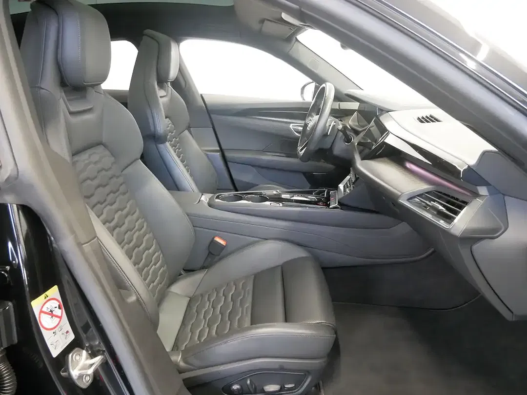 Audi e-tron GT quattro Matrix LED - Thumbnail 10