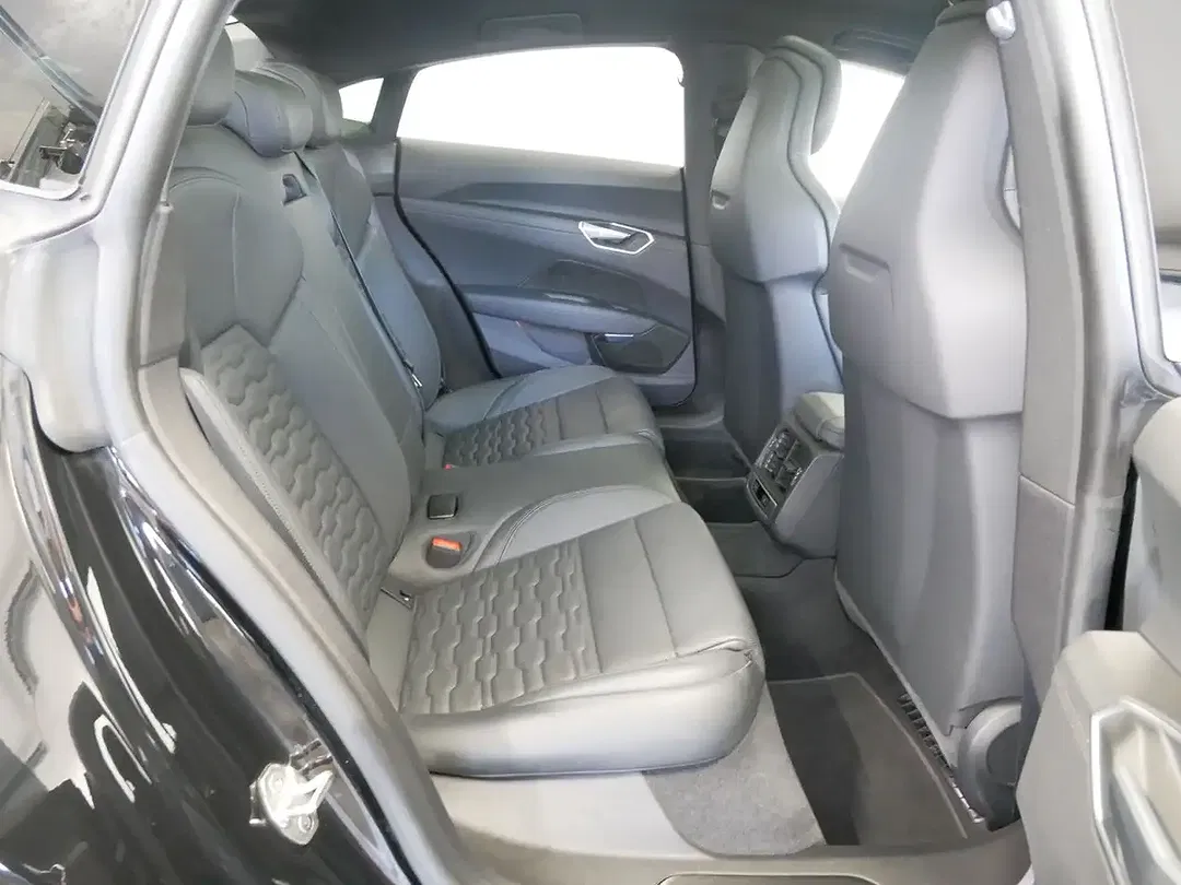 Audi e-tron GT quattro Matrix LED - Thumbnail 9