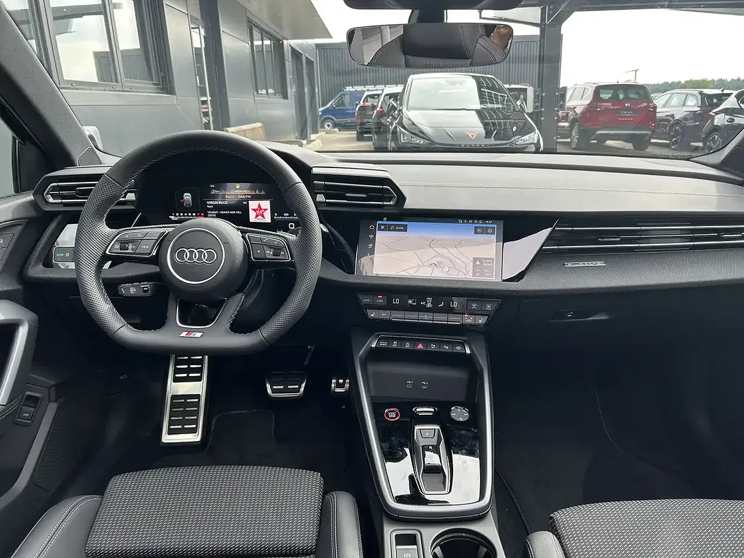 Audi S3 2.0 TFSI quattro Matrix LED Sportback - Thumbnail 11