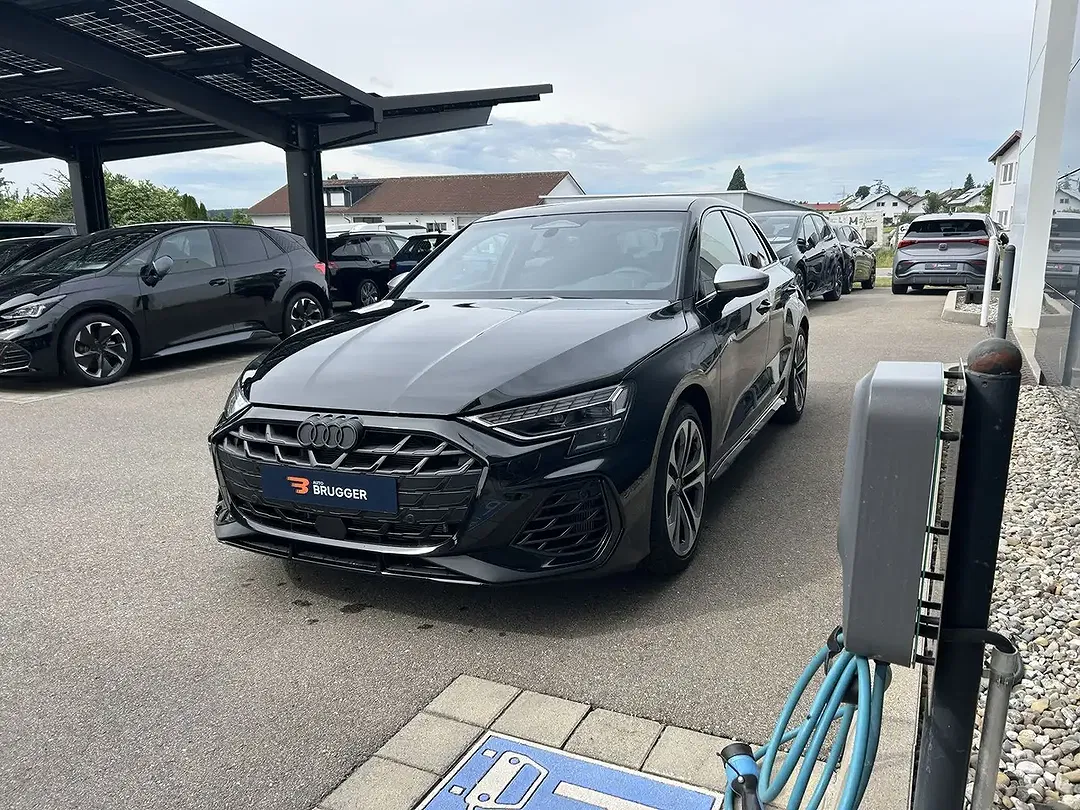 Audi S3 2.0 TFSI quattro Matrix LED Sportback - foto 1