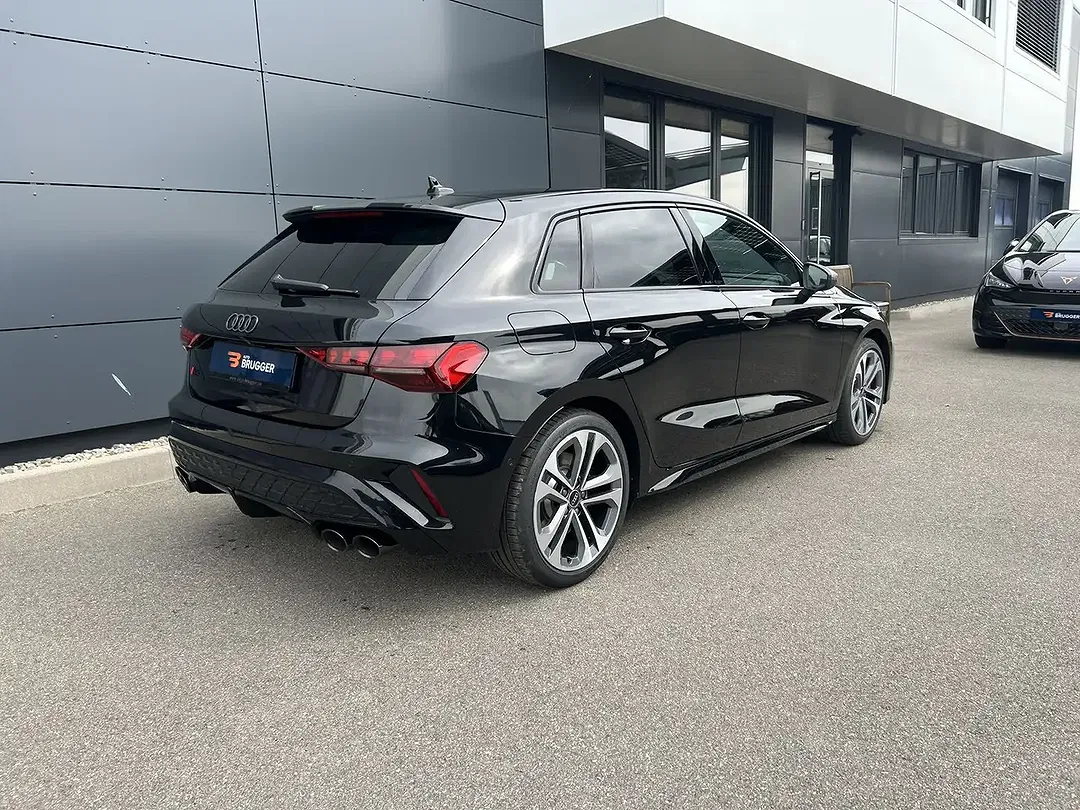 Audi S3 2.0 TFSI quattro Matrix LED Sportback - Thumbnail 6