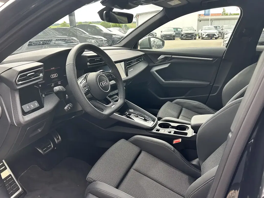 Audi S3 2.0 TFSI quattro Matrix LED Sportback - Thumbnail 9