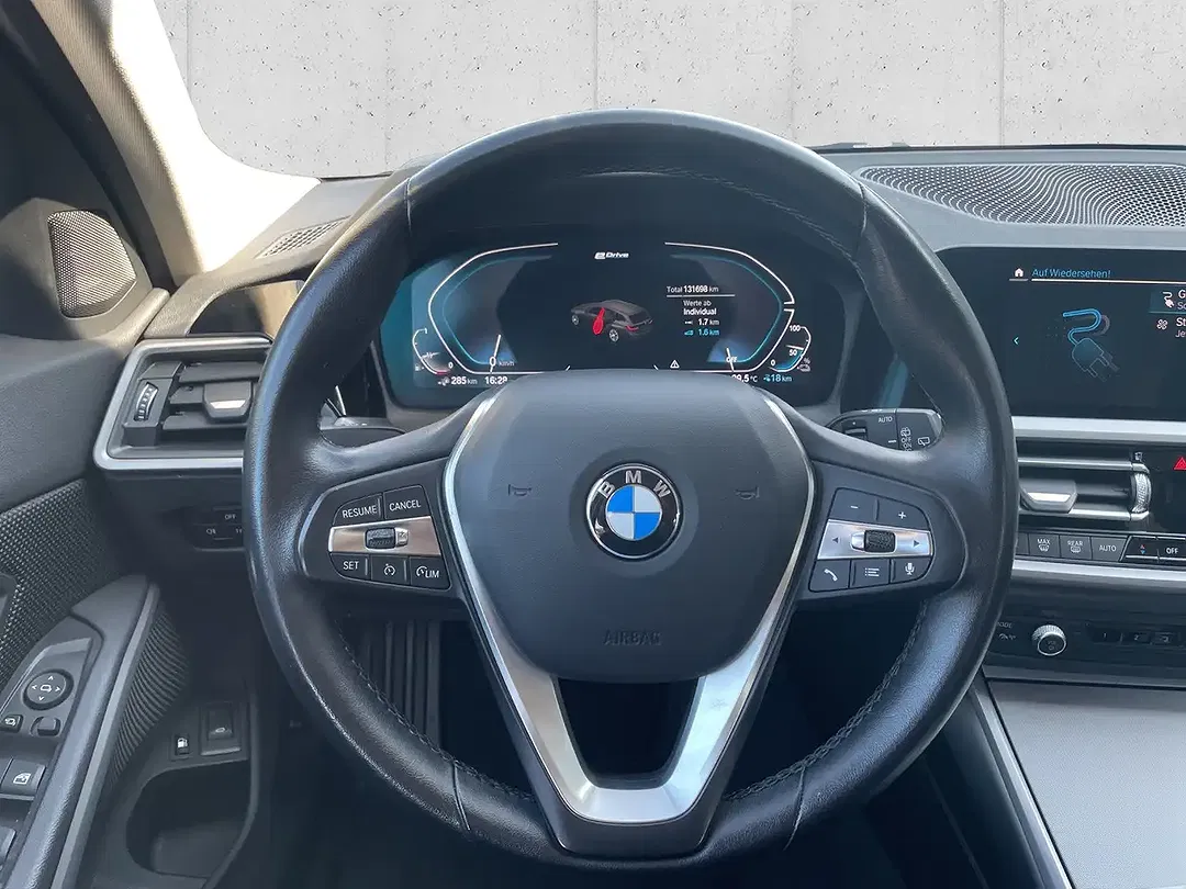 BMW 320 Touring - Thumbnail 6