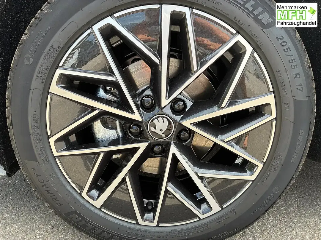 Skoda Octavia 1.5 TSI MHEV Combi Sportline - Thumbnail 4