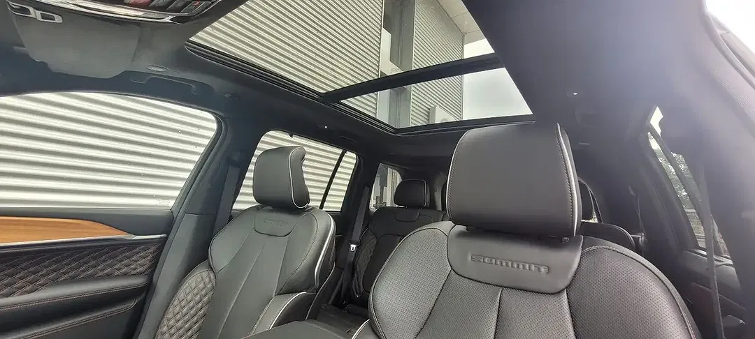 Jeep Grand Cherokee 2.0 PHEV 4xe Summit - Thumbnail 9