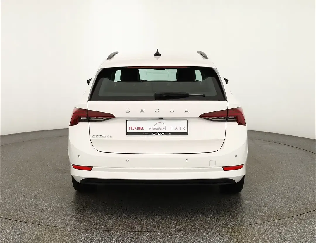 Skoda Octavia 1.5 TSI Combi First Edition - Thumbnail 4