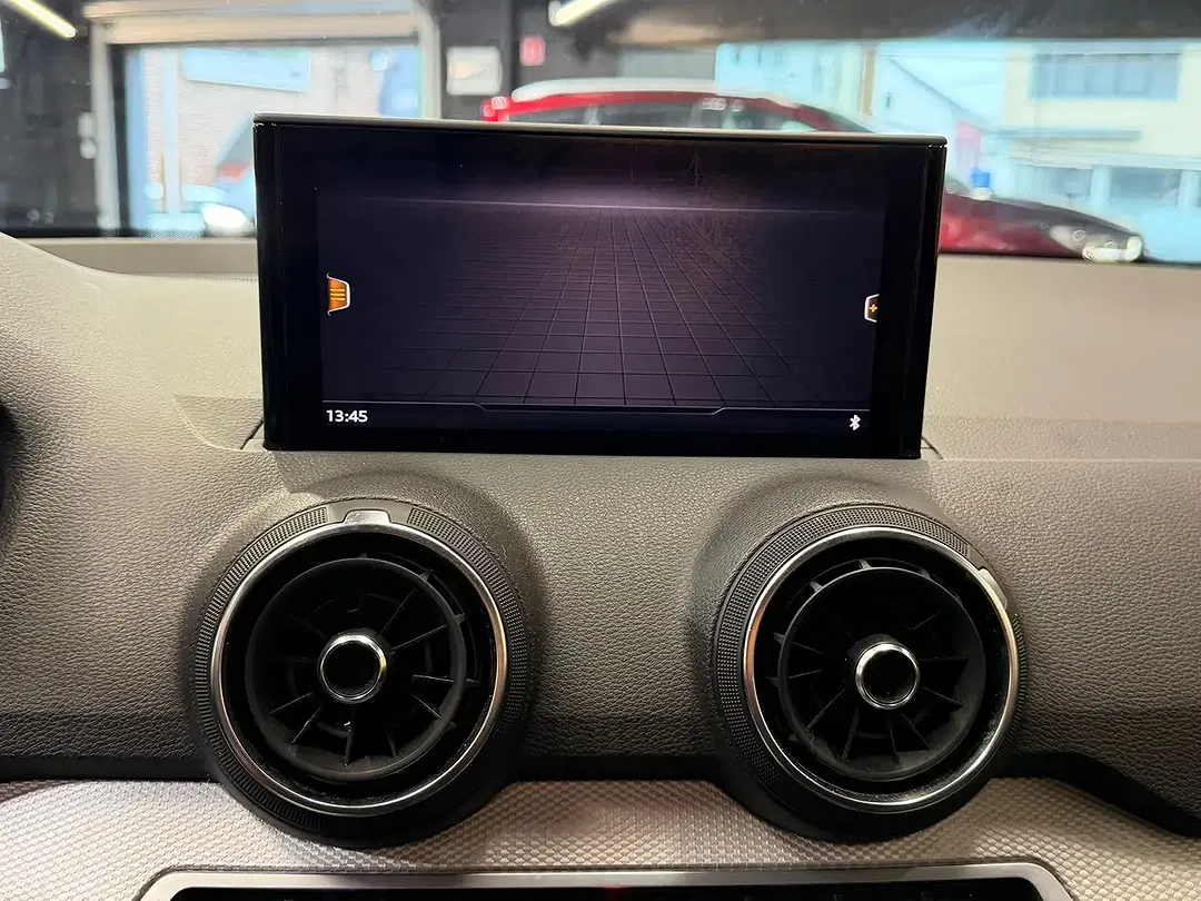 Audi Q2 30 TFSI - Thumbnail 12