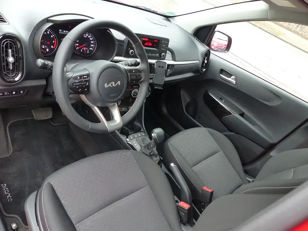 Kia Picanto AMT Dream Team - Thumbnail 5