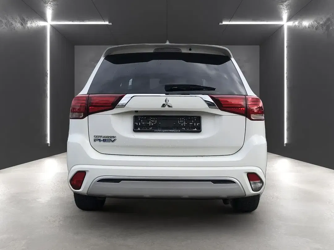 Mitsubishi Outlander PHEV 4WD Basis Spirit - Thumbnail 5