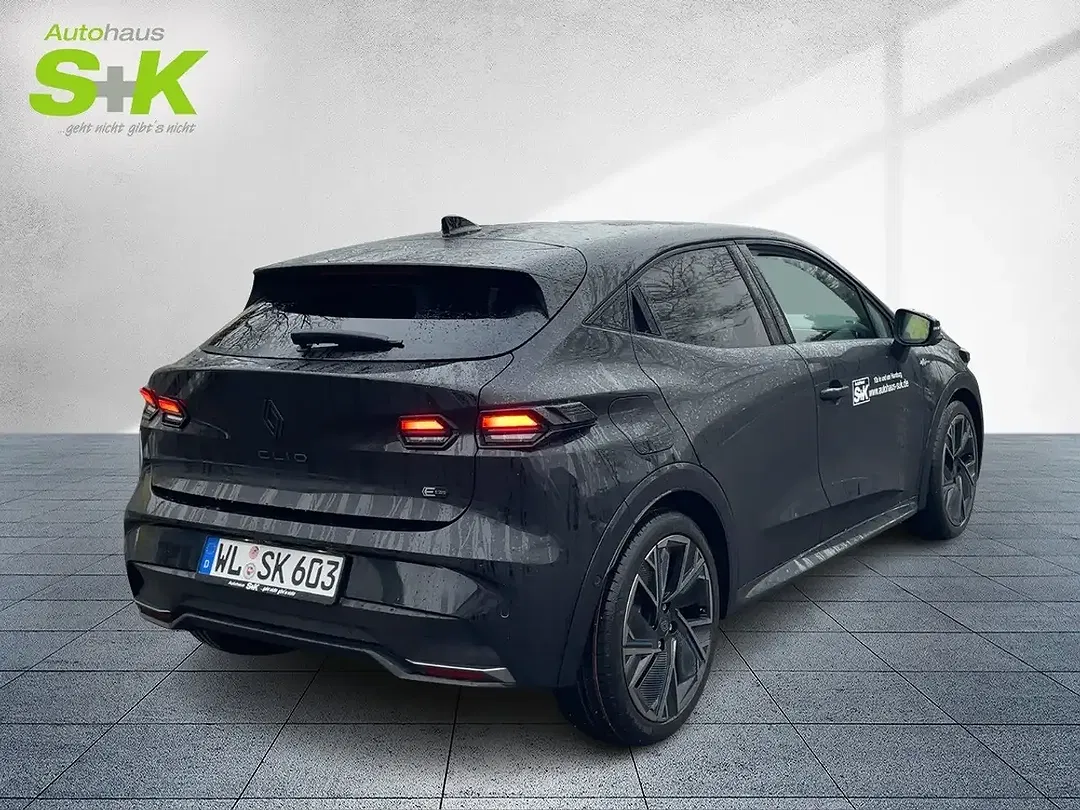 Renault Clio E-Tech Hybrid Esprit Alpine - Thumbnail 4