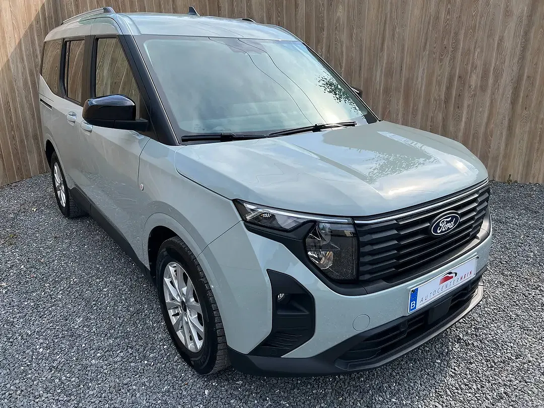 Ford Tourneo Courier 1.0 EcoBoost Titanium - foto 2