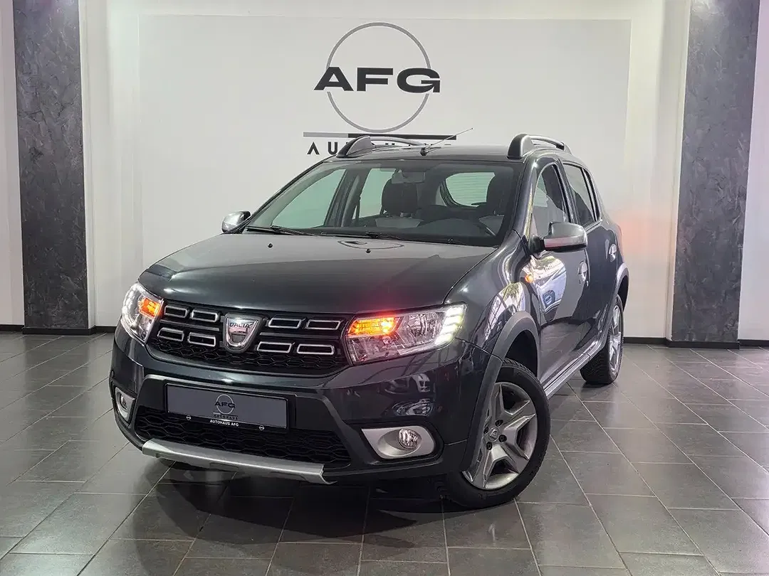 Dacia Sandero EDC Stepway Prestige - foto 1