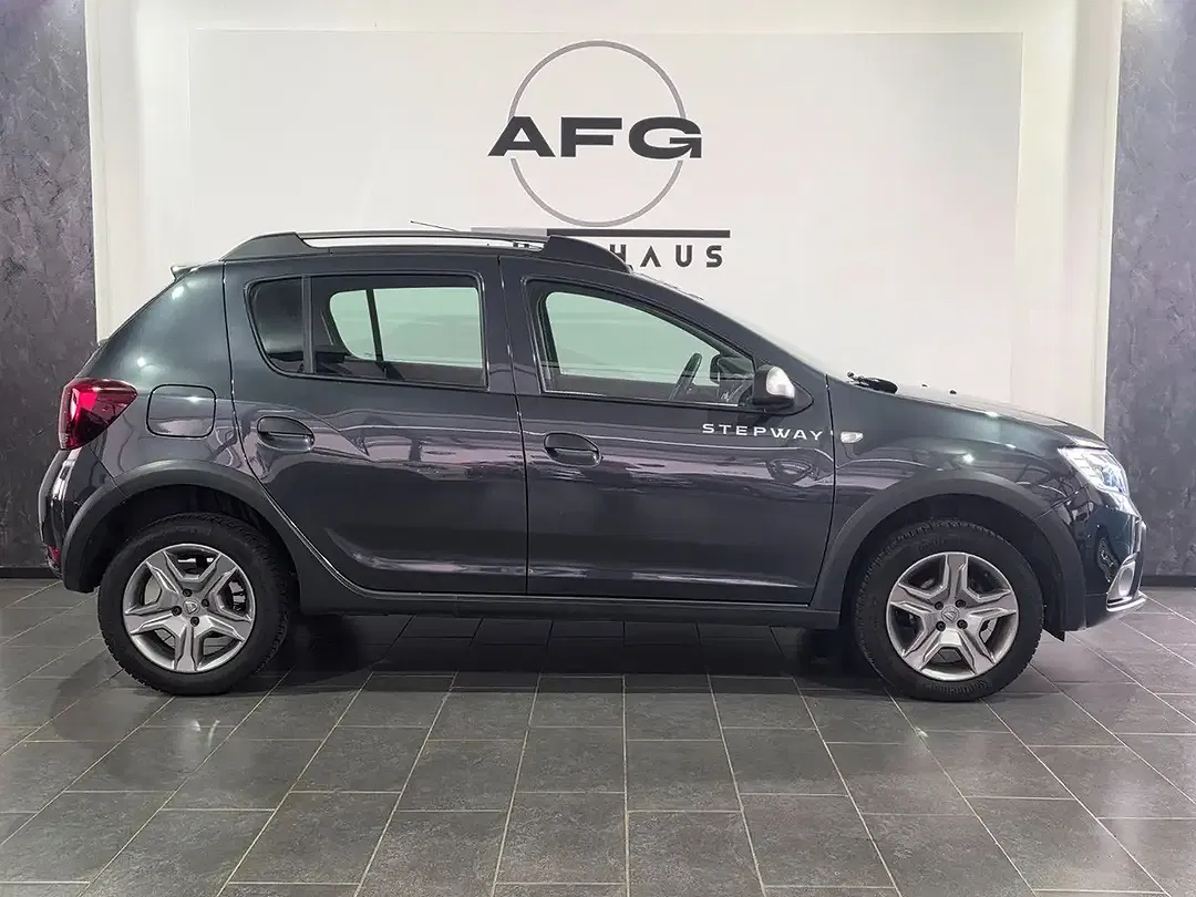 Dacia Sandero EDC Stepway Prestige - Thumbnail 4