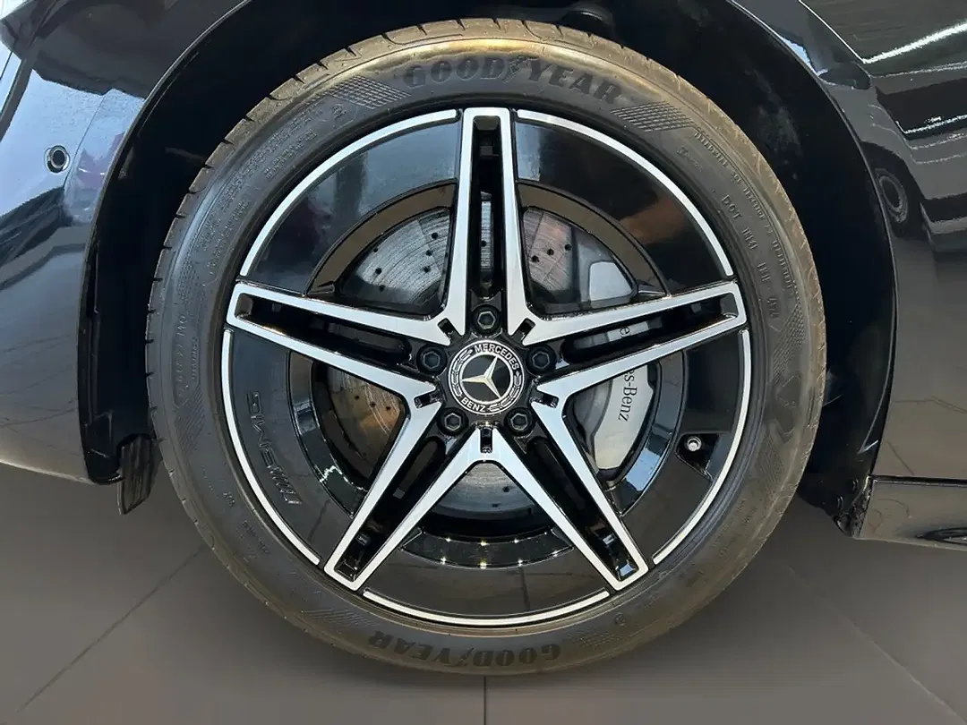 Mercedes-Benz C 300 AMG MBUX Night - Thumbnail 9