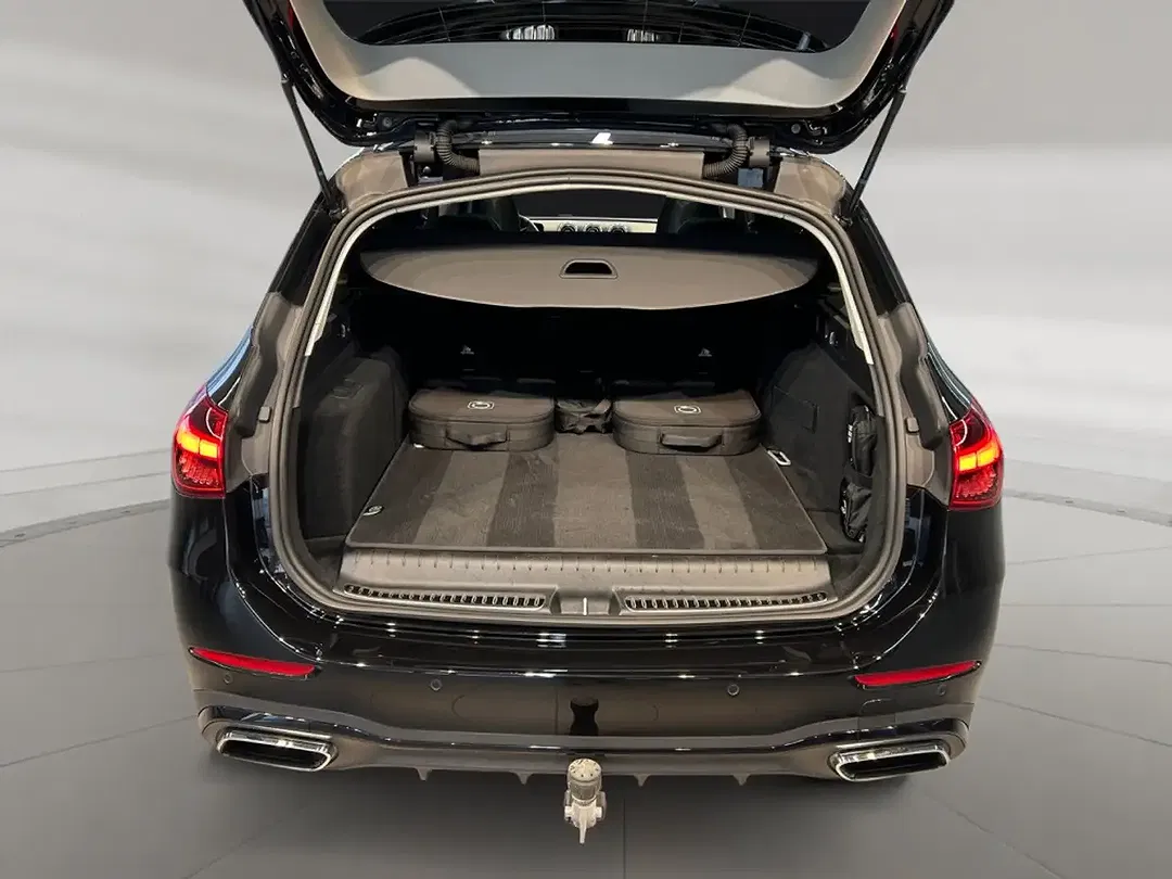 Mercedes-Benz C 300 AMG MBUX Night - Thumbnail 13