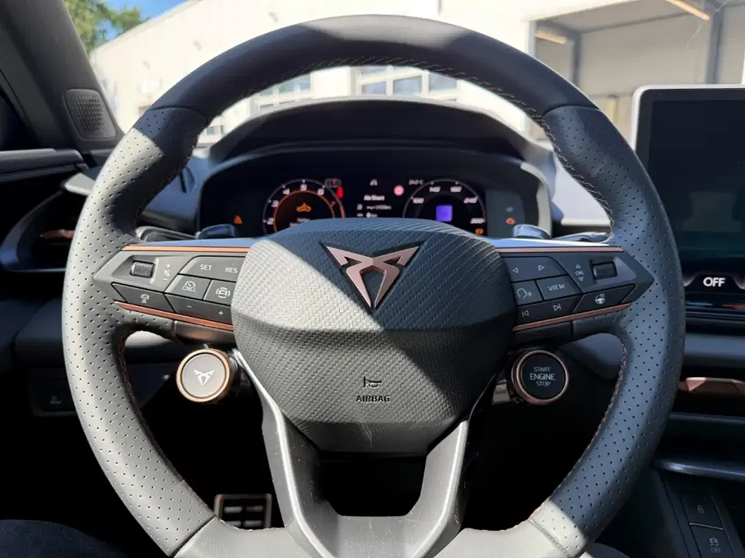CUPRA Terramar 1.5 eTSI DSG Matrix LED DCC - Thumbnail 8