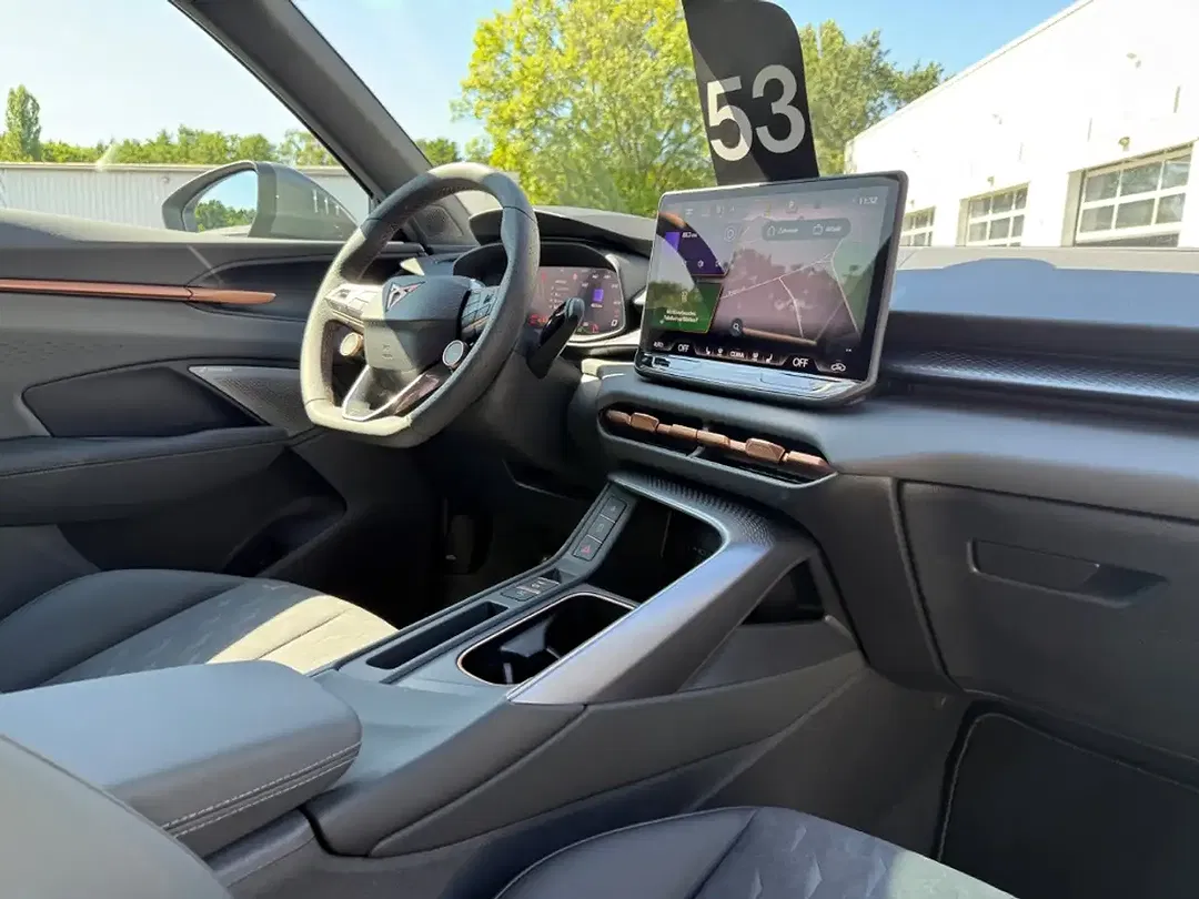 CUPRA Terramar 1.5 eTSI DSG Matrix LED DCC - Thumbnail 5