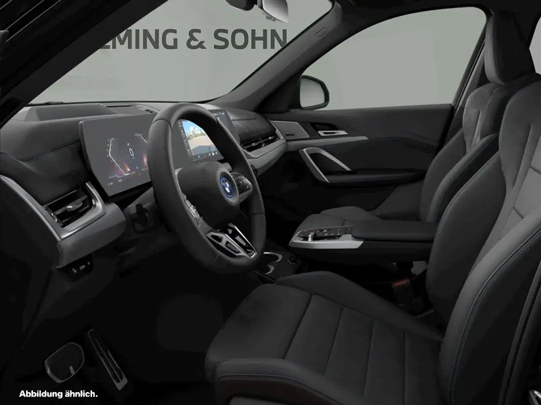 BMW iX1 eDrive M Sport - Thumbnail 5