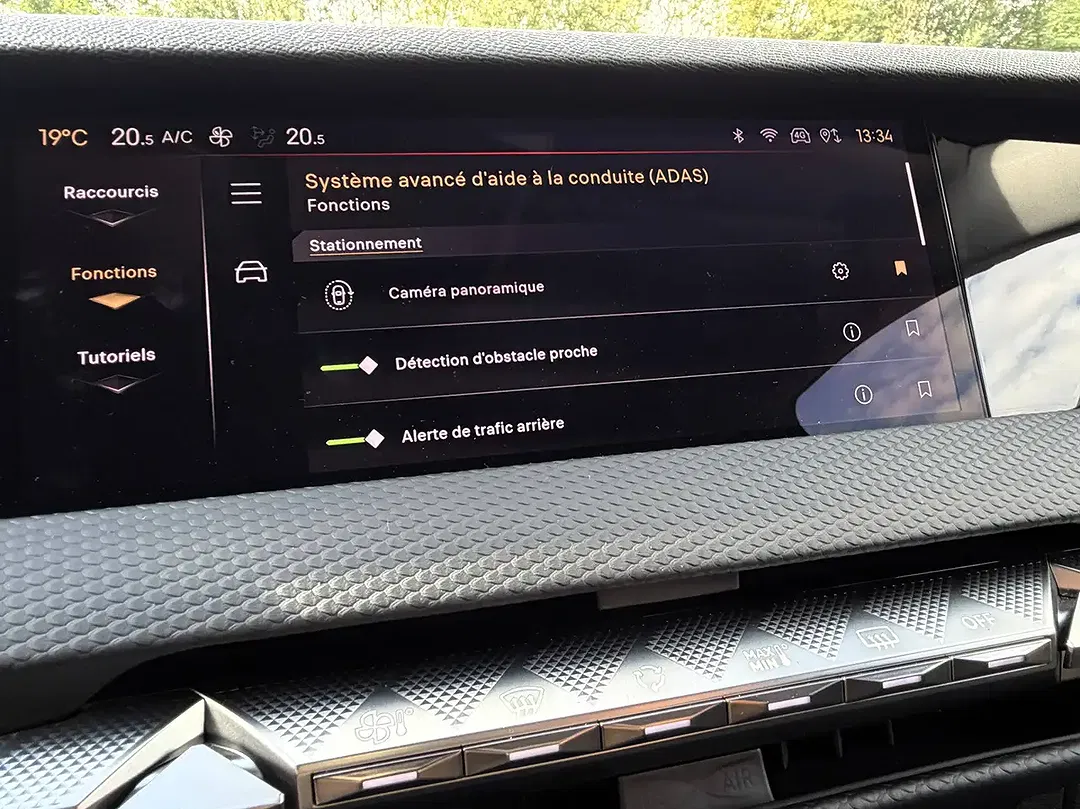 DS Automobiles DS 4 - Thumbnail 33