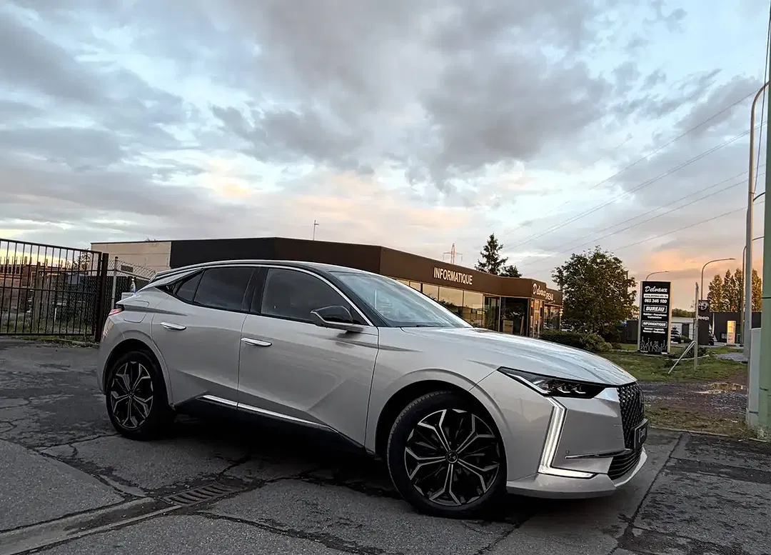 DS Automobiles DS 4 - Thumbnail 9