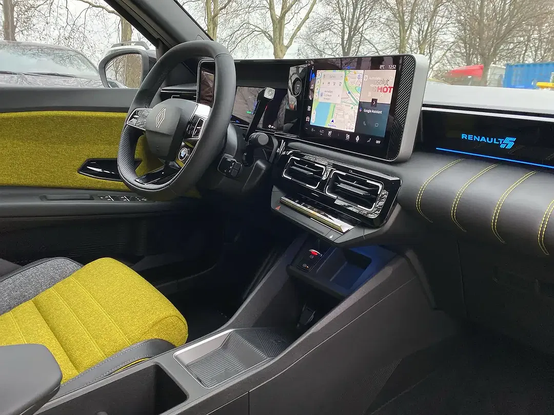 Renault R 5 E-Tech Iconic Comfort - Thumbnail 9
