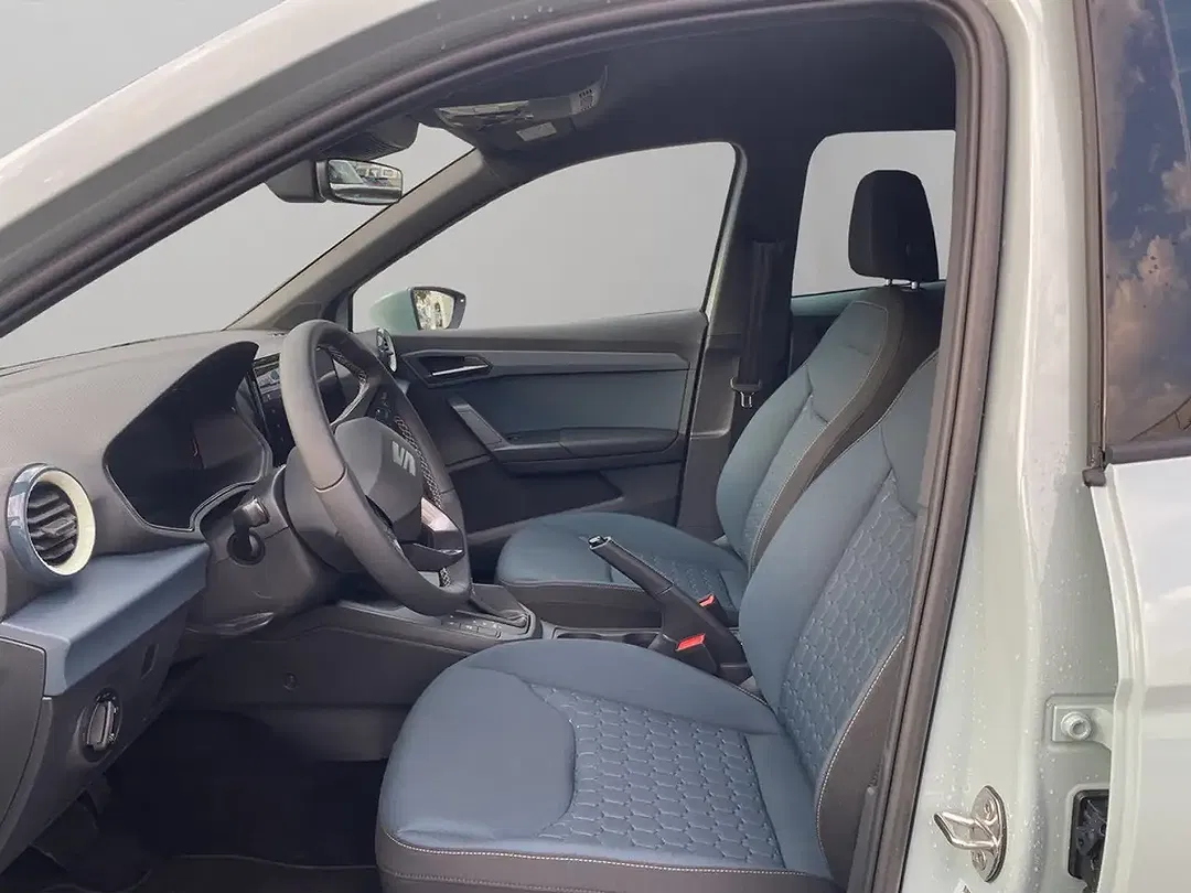 SEAT Arona 1.0 TSI Style - Thumbnail 11